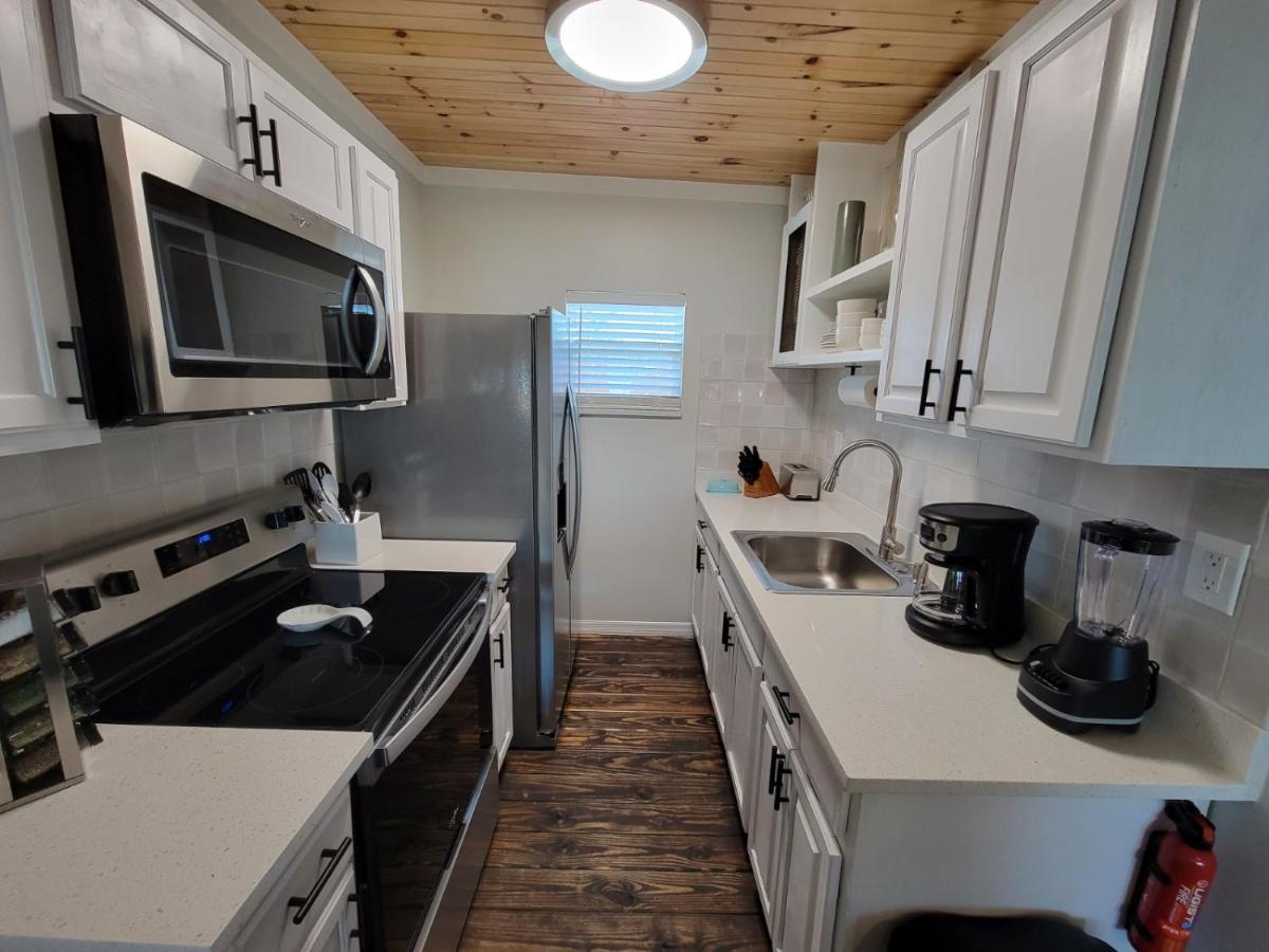 Camp St. Cabanas Unit 3 On Lake Dora Tavares Exterior photo